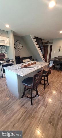 206 BURNSIDE, Jeffersonville, PA 19403