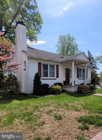 206 BURNSIDE, Jeffersonville, PA 19403