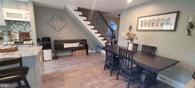 206 BURNSIDE, Jeffersonville, PA 19403