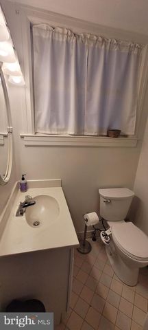206 BURNSIDE, Jeffersonville, PA 19403