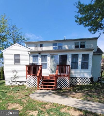 206 BURNSIDE, Jeffersonville, PA 19403