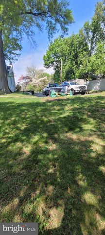 206 BURNSIDE, Jeffersonville, PA 19403