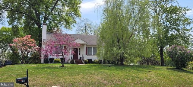206 BURNSIDE, Jeffersonville, PA 19403