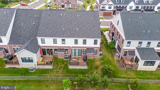 34 RIVERWALK, Plainsboro, NJ 08536