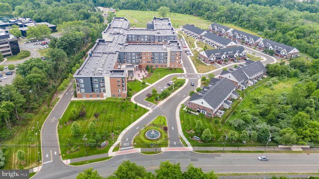 34 RIVERWALK, Plainsboro, NJ 08536