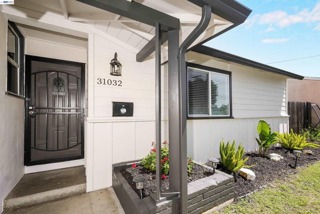 31032 Carroll Ave, Hayward, CA 94544