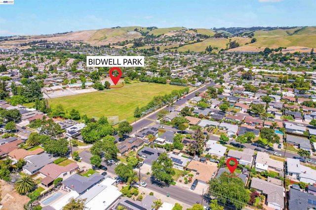 31032 Carroll Ave, Hayward, CA 94544
