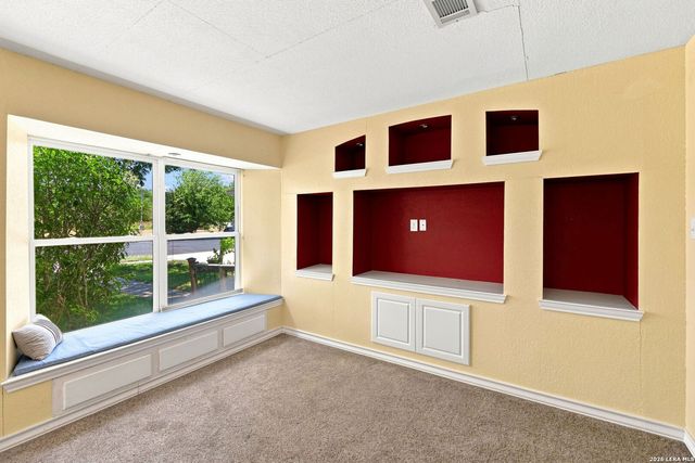 219 Barbara Dr, San Antonio, TX 78216