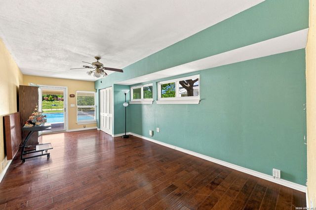 219 Barbara Dr, San Antonio, TX 78216