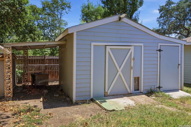 219 Barbara Dr, San Antonio, TX 78216