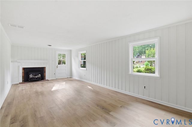 521 Clauson Rd, Henrico, VA 23227