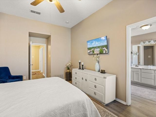 306 Dalhart Court, Weatherford, TX 76086