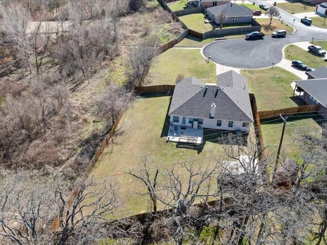 306 Dalhart Court, Weatherford, TX 76086