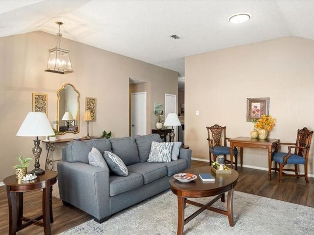 306 Dalhart Court, Weatherford, TX 76086