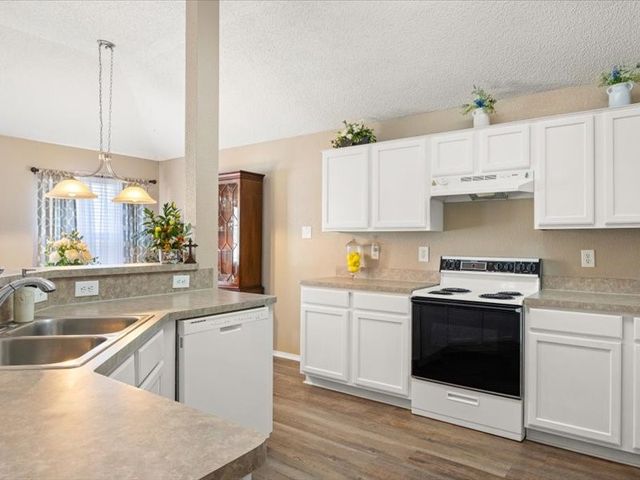 306 Dalhart Court, Weatherford, TX 76086