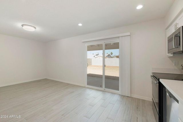 3316 E Helena Drive, Phoenix, AZ 85032