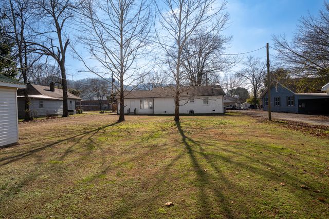 463 Cotter Street, Ringgold, GA 30736