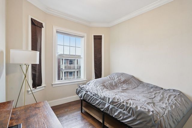 1048 Saratoga St 3, Boston, MA 02128