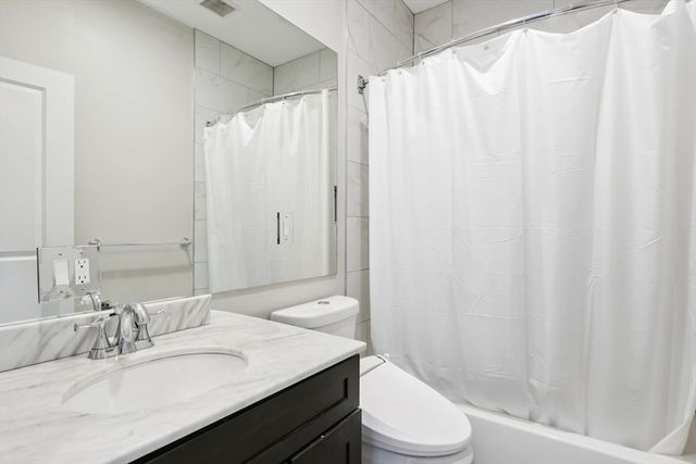 1048 Saratoga St 3, Boston, MA 02128