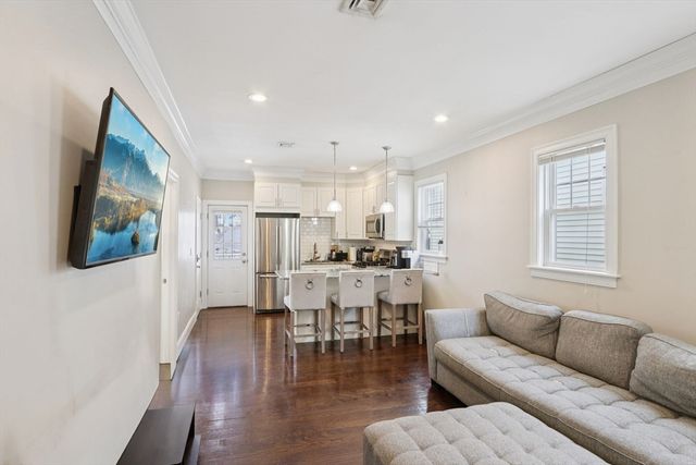 1048 Saratoga St 3, Boston, MA 02128