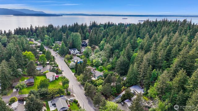 601 Willow Road, Bellingham, WA 98225