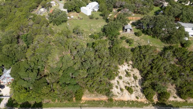 235 Sir Arthur, Canyon Lake, TX 78133