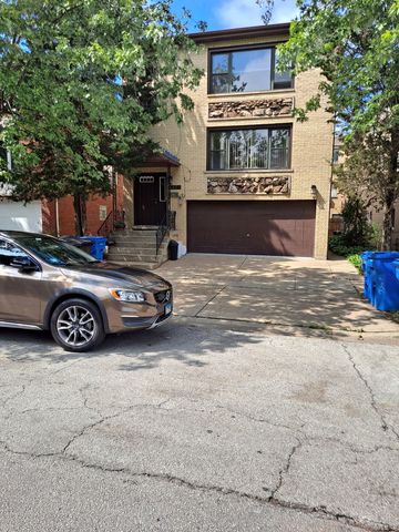 6404 W Dakin Street 2, Chicago, IL 60634