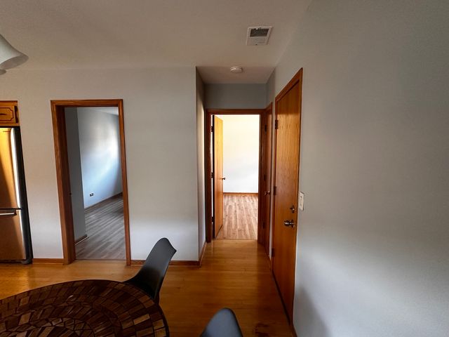 6404 W Dakin Street 2, Chicago, IL 60634