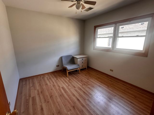 6404 W Dakin Street 2, Chicago, IL 60634