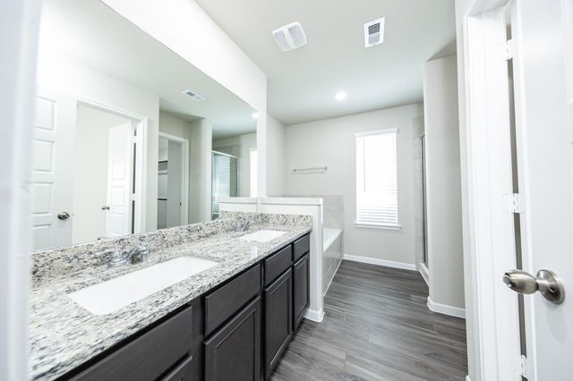 3801 Alexus Drive, Conroe, TX 77301
