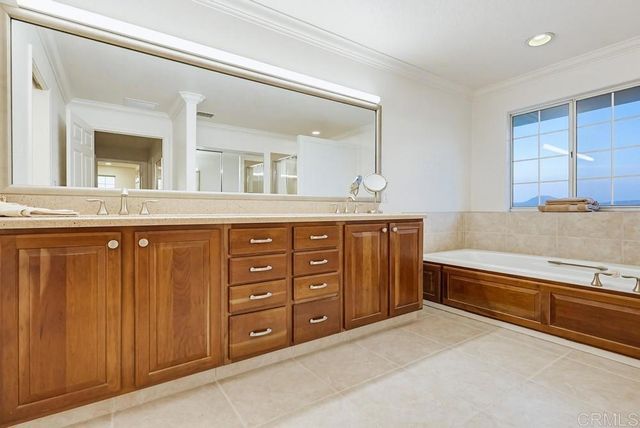 974 Bremen Way, Alpine, CA 91901