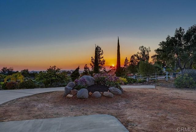 974 Bremen Way, Alpine, CA 91901