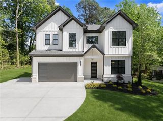 5019 Nichols Drive, Flowery Branch, GA 30542