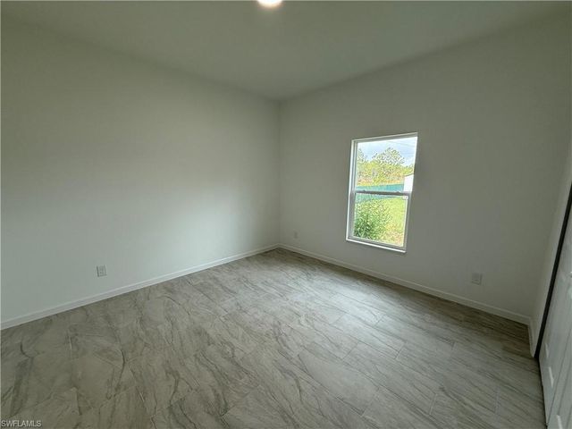 1103 W 10th ST, Lehigh Acres, FL 33972