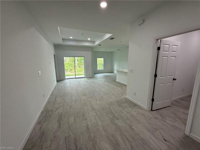 1103 W 10th ST, Lehigh Acres, FL 33972