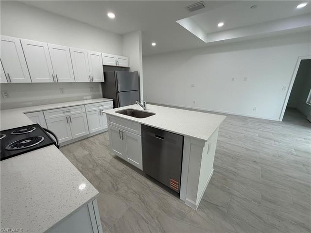 1103 W 10th ST, Lehigh Acres, FL 33972