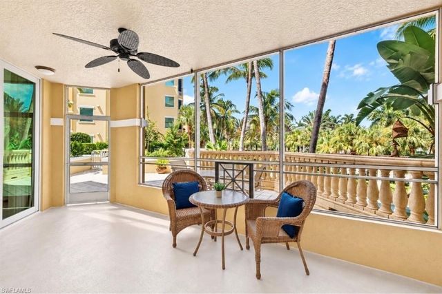 2748 Tiburon BLVD E 106, Naples, FL 34109