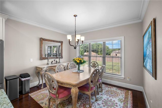 242 Deerwood Drive, Lexington, NC 27295