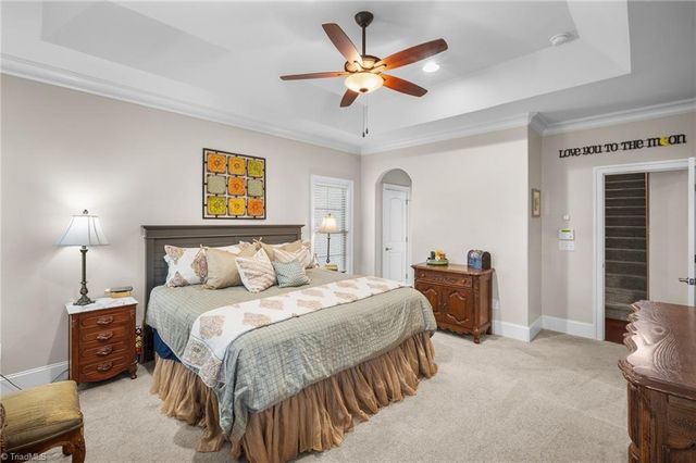 242 Deerwood Drive, Lexington, NC 27295