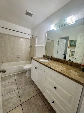 9201 TUDOR DRIVE C212, Tampa, FL 33615