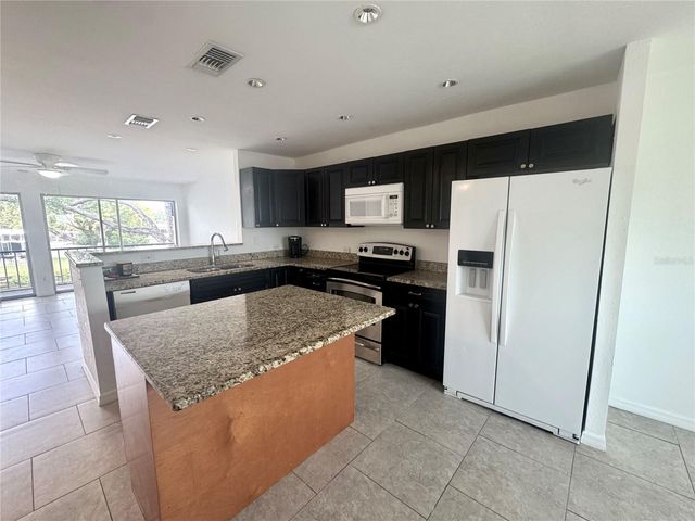 9201 TUDOR DRIVE C212, Tampa, FL 33615