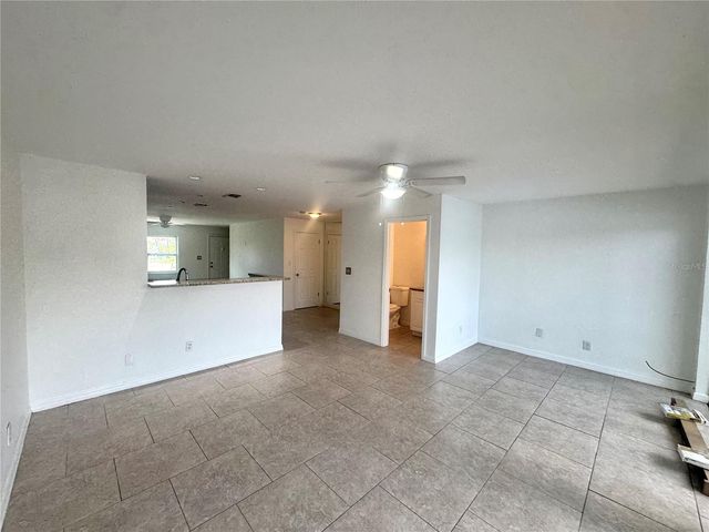 9201 TUDOR DRIVE C212, Tampa, FL 33615