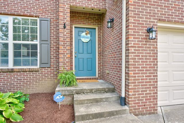 632 Skyview Lane, Lexington, KY 40511