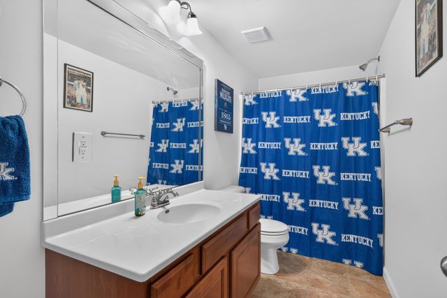 632 Skyview Lane, Lexington, KY 40511