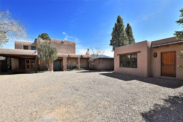 531 Hillside Avenue, Santa Fe, NM 87501