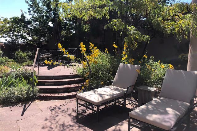 531 Hillside Avenue, Santa Fe, NM 87501