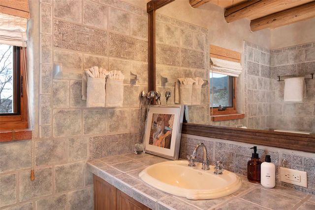 531 Hillside Avenue, Santa Fe, NM 87501