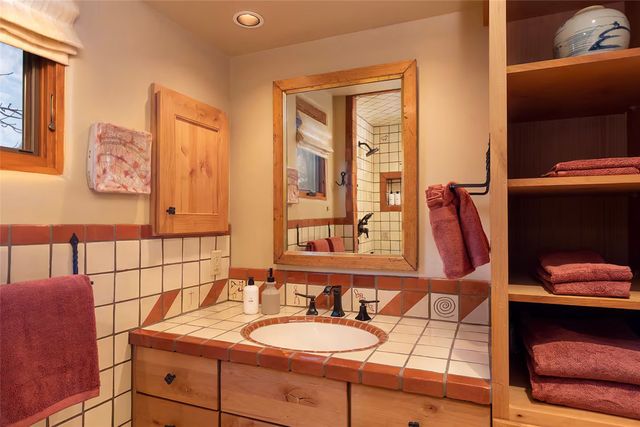 531 Hillside Avenue, Santa Fe, NM 87501