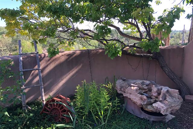 531 Hillside Avenue, Santa Fe, NM 87501