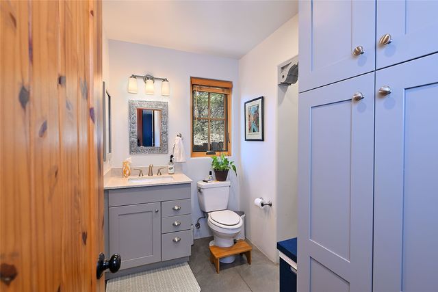 531 Hillside Avenue, Santa Fe, NM 87501